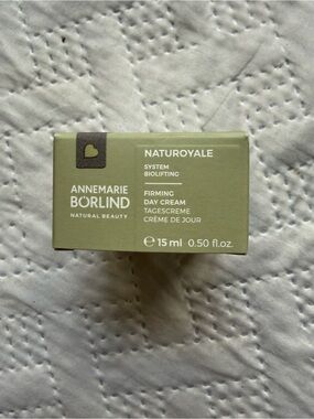 ANNEMARIE BORLIND NATUROYALE Firming Day Cream 15 ml NEW in Box